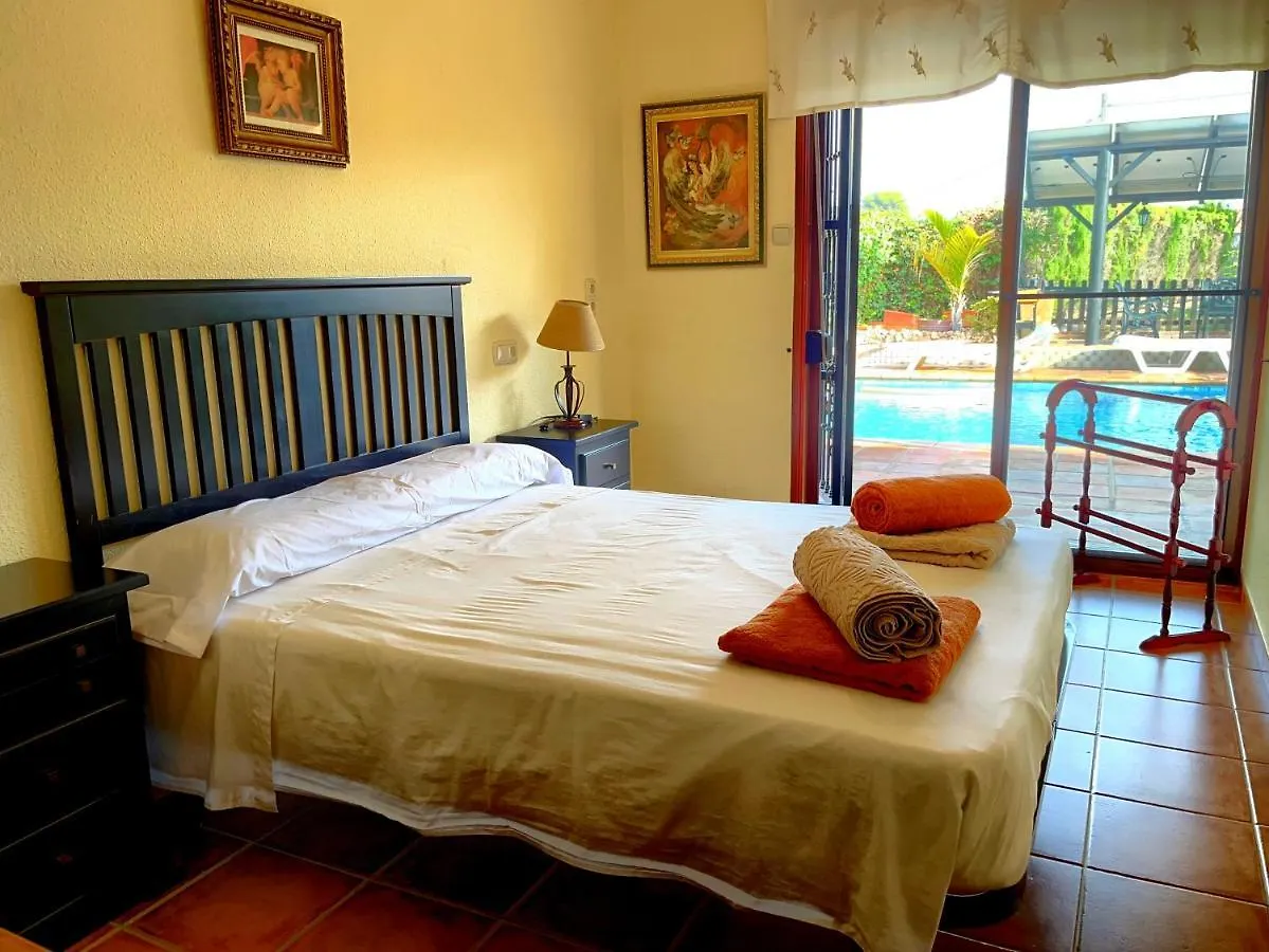 Casa Con Piscina Junto A Playa Villa Almunecar