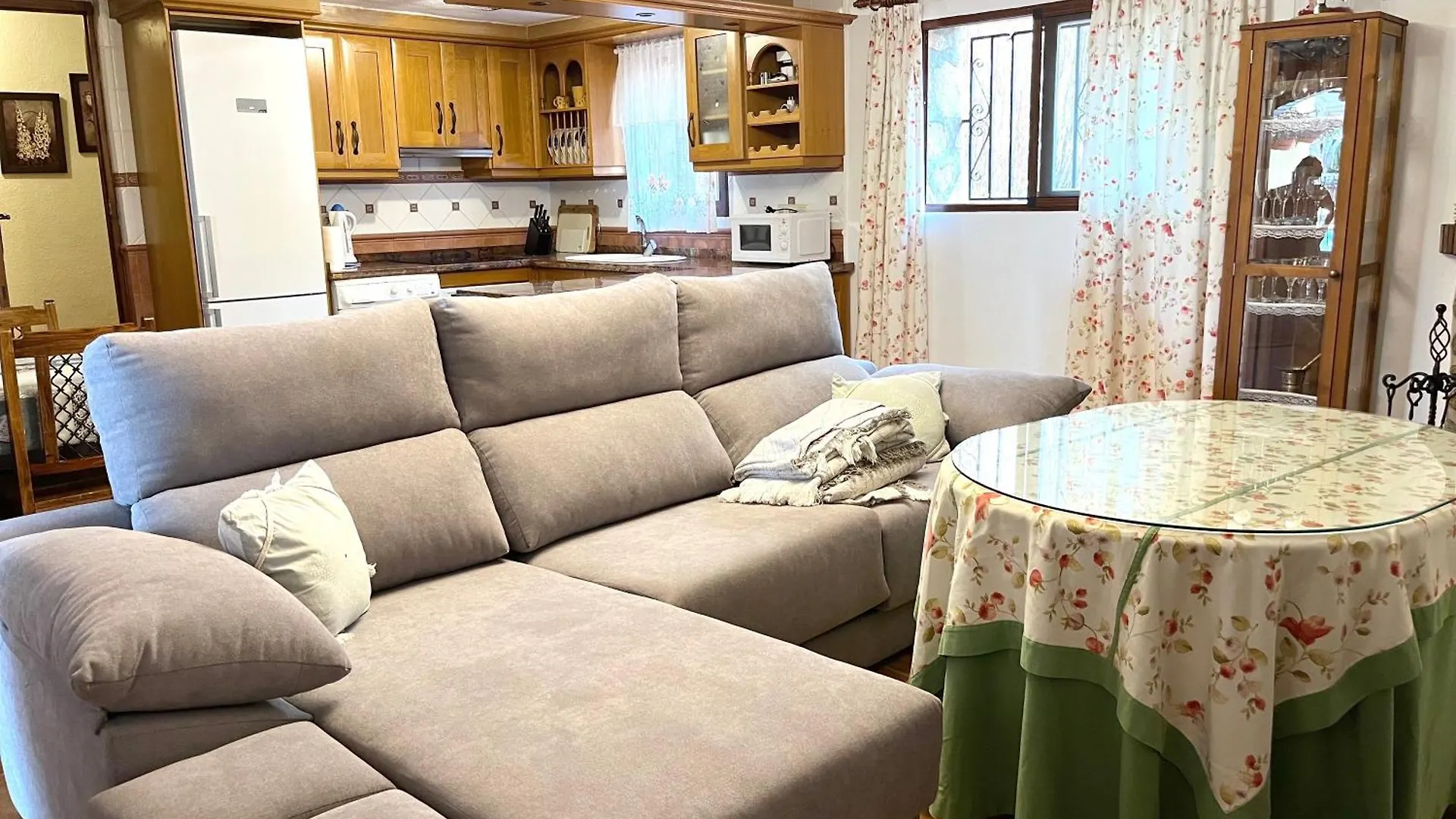 Casa Con Piscina Junto A Playa Villa Almunecar